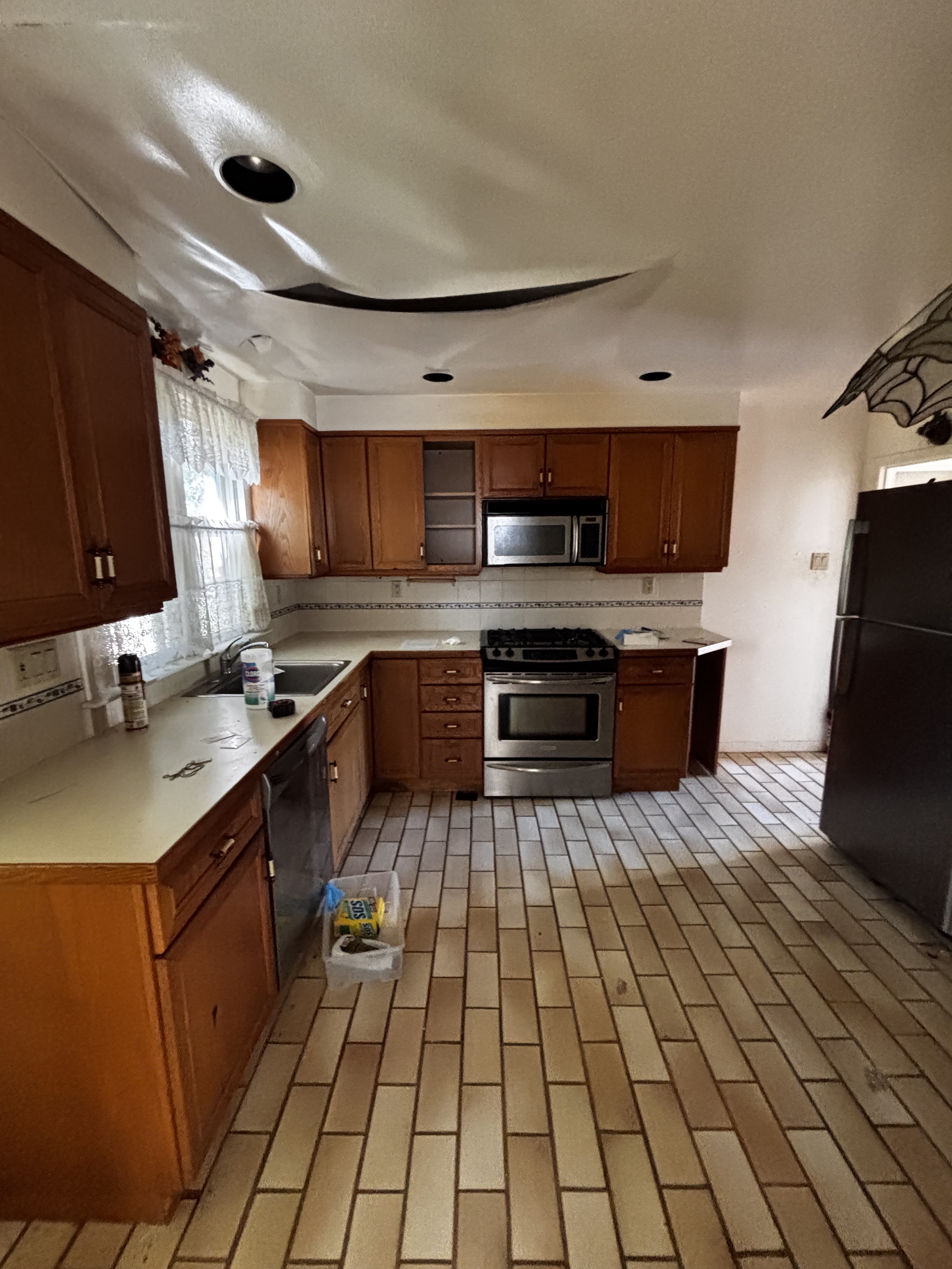 1803 interior before demo